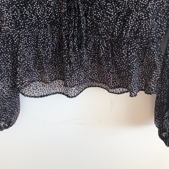 Dynamite skirt and blouse - Picture 6 of 8